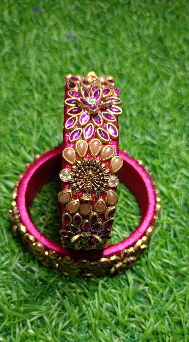 Lakshmi coin kada bangle - Image 3