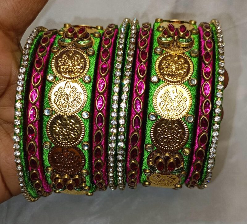 Kundhan Bangles Q3 - 1 Pair